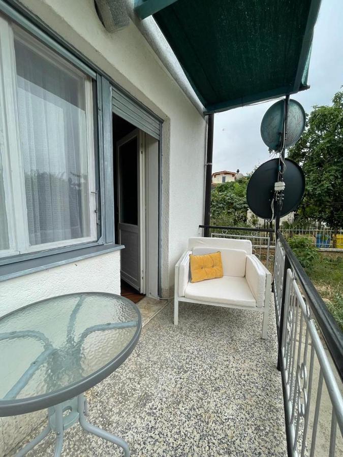 شقة Apartman Pcelica بولا المظهر الخارجي الصورة